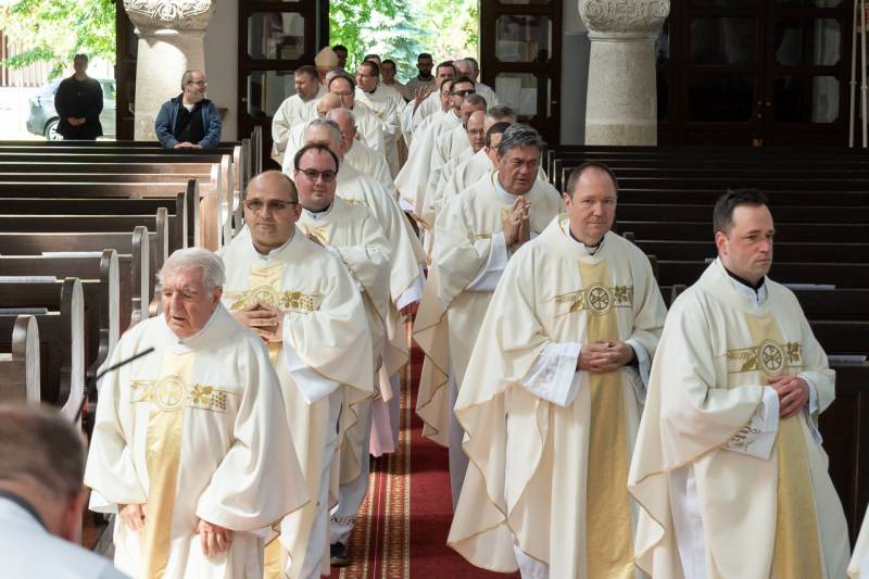 2025_05_27_bata papi zarandoklat_25.jpg